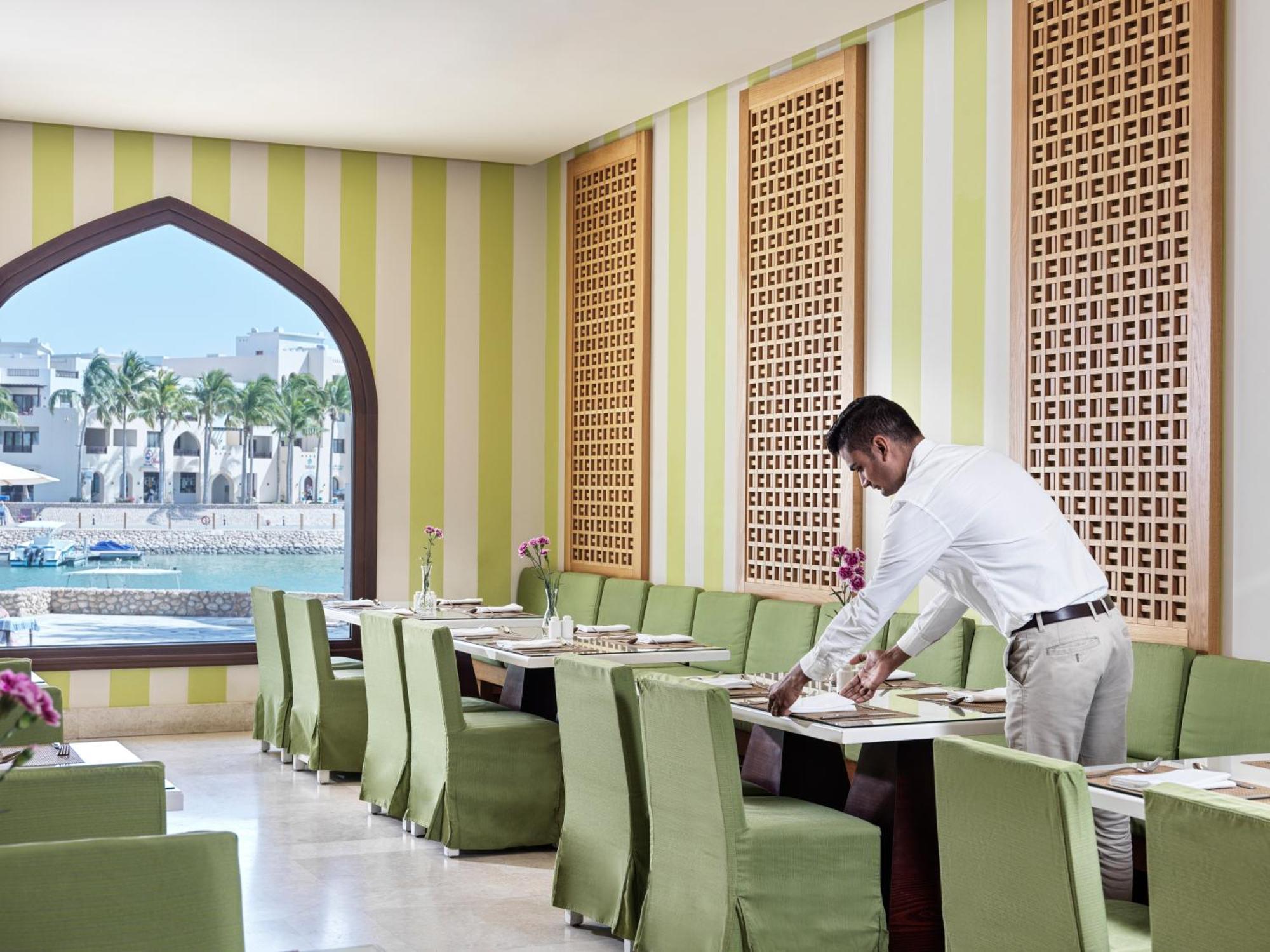 Juweira Boutique Hotel Adult Only Salalah Exterior foto